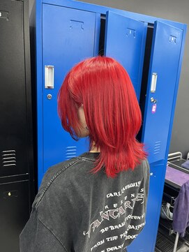 ホワイト 梅田(white) ビビットレッド★