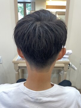 アルターリール(aL ter Rire) スパイキーショート/ブルーブラック/フェザーパーマ/中村郁未