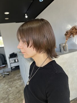 レノ(LENO) ウルフカット