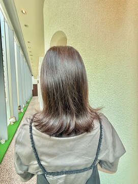 エルサフィロ ヨドヤバシ(el zafiro yodoyabashi) 【el zafiro yodoyabashi】寒色系外ハネスタイル