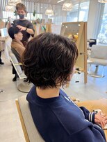 ブローチェラウカ(Broche lauka)&nbsp;自然な動きの女性パーマ