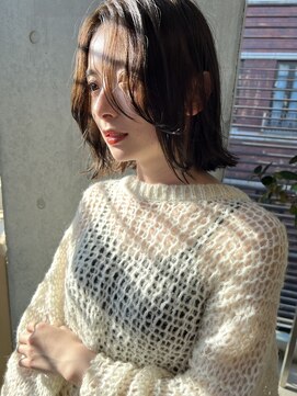 イル 天神西通り店(ill) 20代30代ボブ/ミディアムレイヤー／グレージュ/透明感/天神/大名