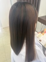 ラグゼヘアカミヤ 菊川店(luxe hair CAMIYA)&nbsp;顔周りストレート