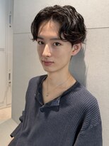 トリッカ シブヤ(TRICCA SHIBUYA)&nbsp;メンズカットパーマニュアンス波巻きナミマキフェザー渋谷