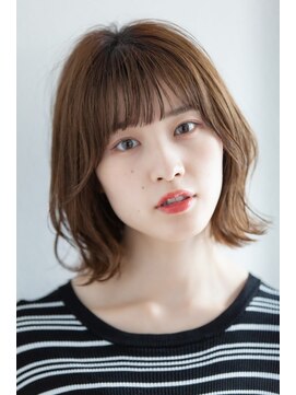 リル 7F 銀座(Rire) 【Rire-リル銀座-】大人ナチュラルエアリーボブ