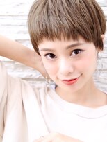 オーシャン(Ocean)&nbsp;[OCEAN Hair&Life藤原純] 分け目なしグレージュカラーショート☆