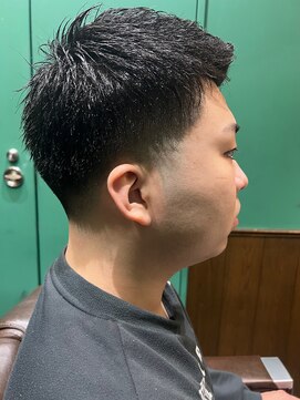 ヒロギンザバーバーショップ 丸の内店(HIRO GINZA BARBER SHOP) ローフェード