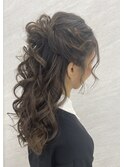 ハーフアップ