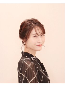 アンベリールフルー(EMBELLIR fleur) パーティーアップセット　30代40代50代　表参道