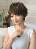 前髪あり耳掛け丸みくびれ大人ショートボブ20代30代40代50代＊