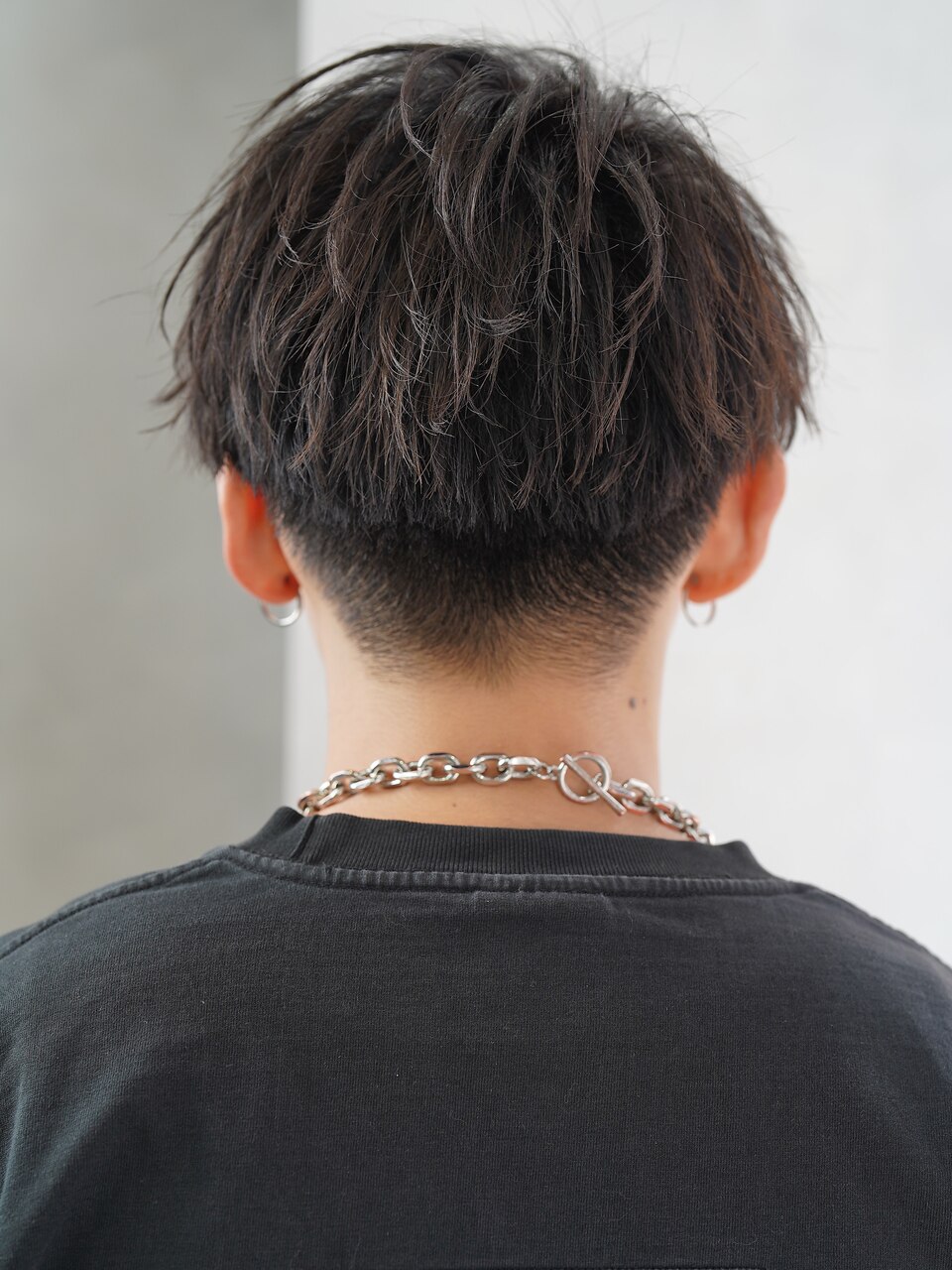 ツーブロック刈り上げマッシュ