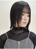 フェイスレイヤーボブ×切りっぱなし ぱっつん前髪
