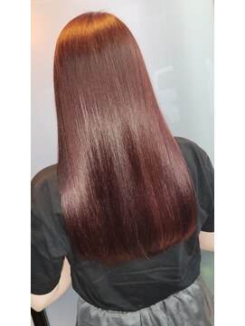 アインス 高田馬場(eins) ワインレッドカラー