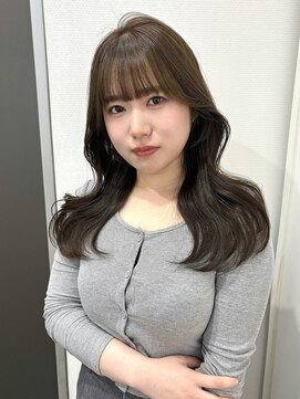 ユーフォリア 渋谷グランデ(Euphoria SHIBUYA GRANDE) オリーブグレージュ　ぱっつん前髪　レイヤーカット　韓国ヘア