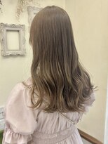 スリー 麻布(THLEE) ミルクティーベージュ