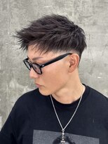 メンズサロン キング 心斎橋店(Men’s salon K!ng)&nbsp;フェザーショートアップバングセンターパートメンズハイライト