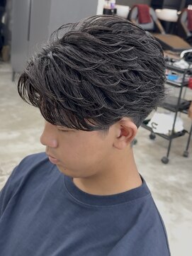 エデアンホンテン メンズサロン(EDEAN 本店 （旧：EDEAN 上通）) フェザーショートフェザーパーマセンターパート熊本メンズカット