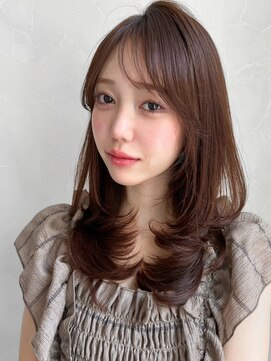 アグノス 青山(Agnos) ナチュラルカールサイドバング前髪ミディアムレイヤーカット