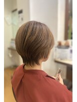 カラーサロンビスカリア 相模原エリア 淵野辺駅店(Color salon Biscaria)&nbsp;白髪ぼかしハイライトショート[淵野辺/淵野辺駅]