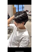 ミリ(milli Produce by ITAKURA) 毛流れセンターパート