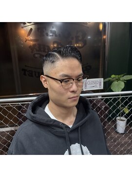 ゴートファミリー 川口(G.O.A.T FAMILY) スキンフェードサイドパート