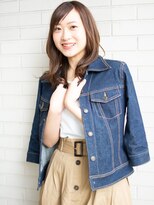 ノイン(noine)&nbsp;私の気分とカフェのタイプで考える今日のコーデ術