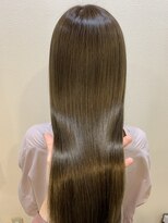 シェノン 西梅田(CHAINON)&nbsp;デザインカラー/レイヤーカット/オリーブベージュ