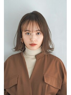 ガーデン ジングウマエ(GARDEN jingumae) 切っぱなしボブ/くびれヘア/グレーベージュ/似合わせカット/美髪