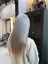ヴァイス 渋谷店(VAICE) ホワイトシルバー × ペールピンク