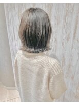トープ(toap.)&nbsp;外はねボブ/ミディアム/くびれボブ/アッシュカラー/20代30代40代