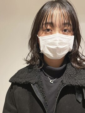 ヌークバイラヴェスト 四日市(neuk by lovest) ミディアム×グレージュ