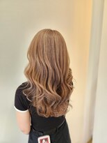 コウボウ(COUBOU) アッシュベージュ×レイヤーカット