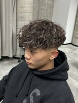 イーラ(era) ホワイトメッシュスペインカール