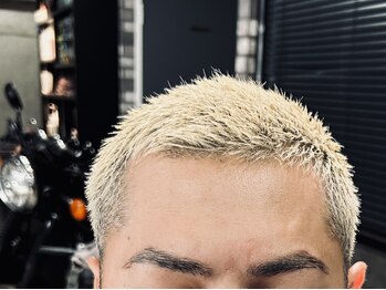 シークレットベースゼロ(Secret base ZERO)の写真/【眉カット¥500】カットのついでに第一印象を左右する眉毛のお手入れも◎眉毛の長さや形を整え清潔感UP！