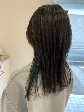 アズールサン 草加西口店(azule-sun) ウルフカット,イヤリングカラー,ネイビーブルー【草加】