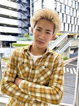 ブラック 渋谷 2nd(BLUCK) 岩崎 哲太