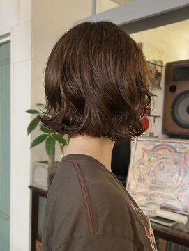 アンプラグド(unplugged) あごラインボブパーマ