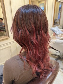 ミカン(mikan)の写真/豊富なメニューとスタイリストの高い技術力で、髪のお悩みやなりたいイメージに合わせたスタイルをご提案◎