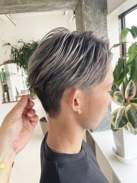 ラウレア(LAULEA) バレイヤージュ