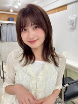 ベイルーム(BAYROOM by HONEY omotesando)&nbsp;ミディアムレイヤーカット/ハッシュカット/チャコールグレー2