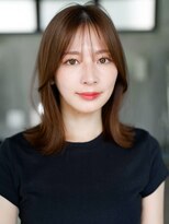 エインアンリー 明治神宮前(AIN.ANLY.)&nbsp;☆ミディアムレイヤーカットダークアッシュ大人ガーリー韓国ヘア