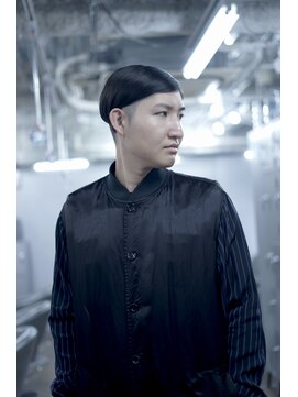 ナナインチ(7inch) 銀座アシンメトリーカット 銀座メンズカット 銀座ショートカット