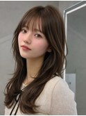 大人ガーリーダークアッシュミディアムレイヤーカット髪質改善