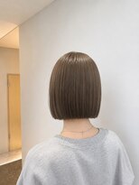 フォト 新宿三丁目(foto)&nbsp;髪質改善縮毛矯正地毛風ストレート切りっぱなしボブ