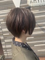 ヴァニラ フレーバー オブ ヘアー(Vanilla. Flavor of Hair) スッキリ大人ショート