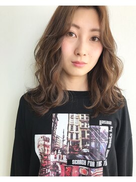 ロゼッタガーデンフラワー(Rosetea Garden Flower) 明るめサンドベージュ