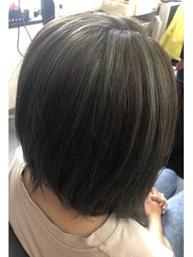 マドゥーズ ヘアショップ(Madoo's hair shop) カーキグレージュ