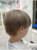ブリーチミルクティーベージュハイトーンマッシュメンズヘア