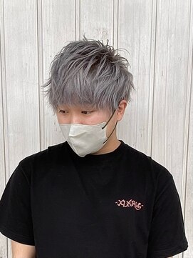 シェイプスヘアデザイン 上三川店(Shape's hair design) ブリーチ/ベージュ/グレー/メンズヘア/マッシュ/ダブルカラー