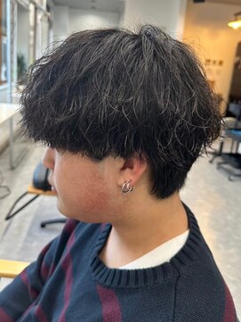 フゥ 宇都宮(FeU) 波巻きパーマツイストスパイラルパーマメンズマッシュパーマ